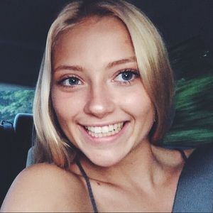 Meet your Posher, Jenna